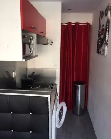 Naturist Paradise In « Swinging Cap » * Agde